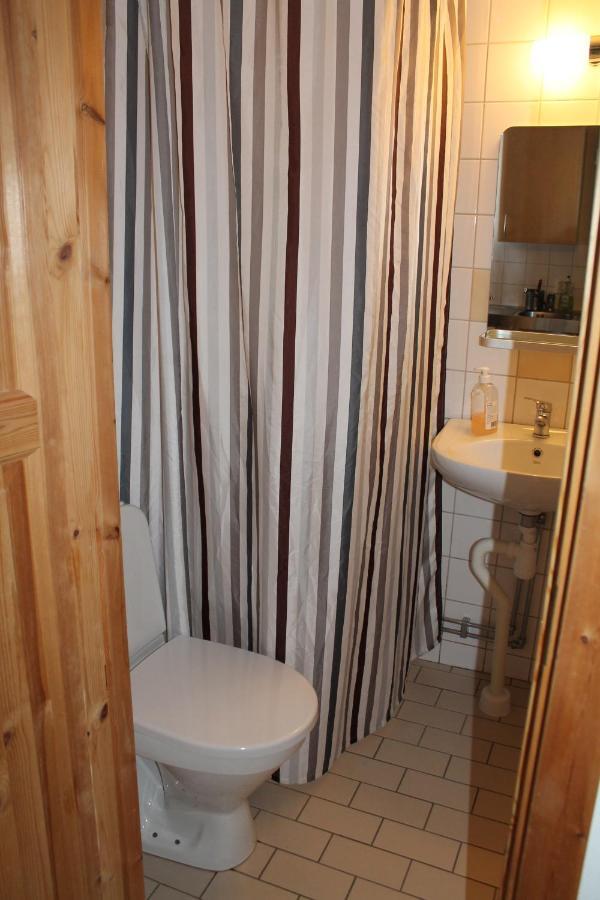 Vilsta Camping And Cottages Ескилстуна Екстериор снимка